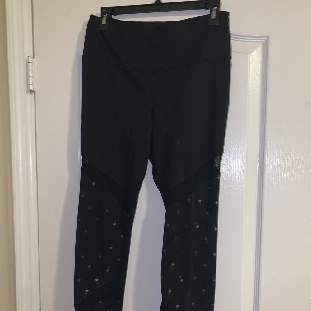 black leggings